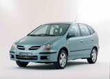 Nissan Almera Tino, 1,8-2,2 л, 114-136 л.с., 173-180 км/ч