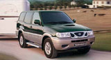 Nissan Terrano II, 2,4-2,7 л, 100-125 л.с., 145-160 км/ч